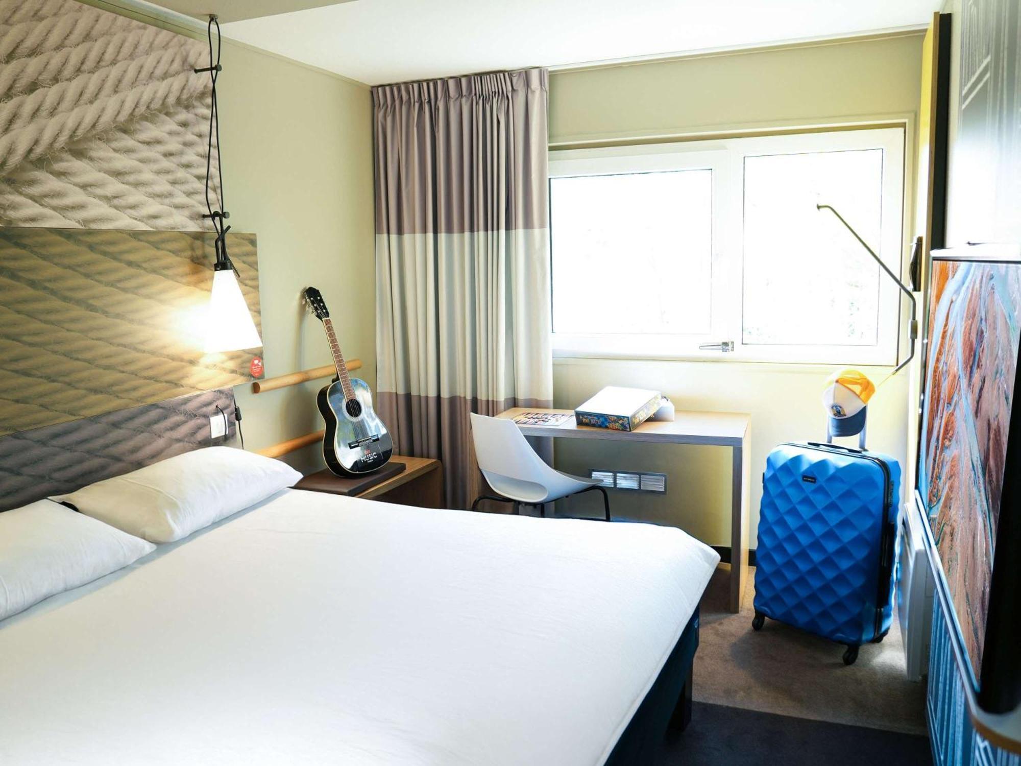 Ibis Caen Porte D'Angleterre Экстерьер фото